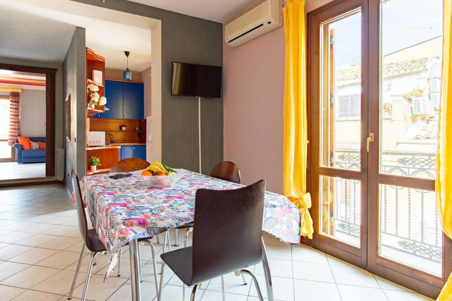 2 Apartments - Akragas Home 1 & 2 On Via Atenea City Center With View Agrigento Exteriör bild